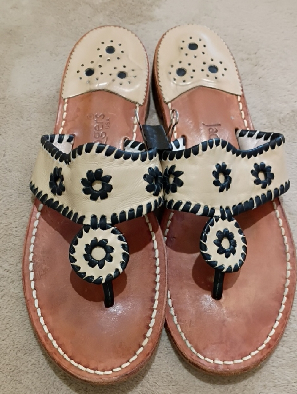 Jack Rogers Black and White Daisy-Embroidered Leather Thong Sandal - Picture 3 of 7